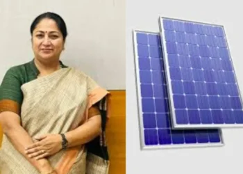 दिल्ली सीएम रेखा गुप्ता ने 30000 रुपये की सौर सब्सिडी को मंजूरी दी, पात्रता और अन्य विवरणों की जांच की