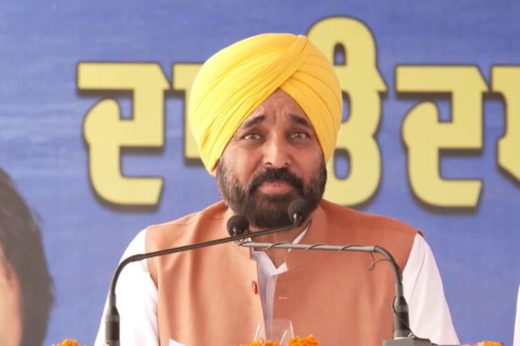 पंजाब पुलिस: भागवंत मान के नेतृत्व वाली सरकार दरारें नीचे, संगरुर जेल तस्करी रैकेट का भंडाफोड़, गिरफ्तार लोगों के बीच डीएसपी