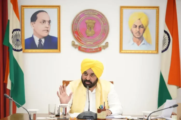 पंजाब सीएम भागवंत मान ने भूजल को बचाने के लिए सीधे चावल (डीएसआर) ड्राइव का सीडिंग लॉन्च किया