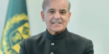 पाकिस्तानी पीएम शहजाद शरीफ, पीएम मोदी फुटस्टेप्स का अनुसरण करते हैं, ऑपरेशन सिंदूर के खिलाफ जवाबी कार्रवाई करने के लिए सेना को अधिकृत करता है