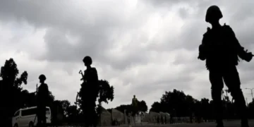 पिछले 10 दिनों के लिए अनसुनी LOC फायरिंग, पाक मंत्रियों द्वारा ढीली बातचीत, खुली हुई धमकी, क्या पाकिस्तान अपने दिमाग से बाहर चला गया है?