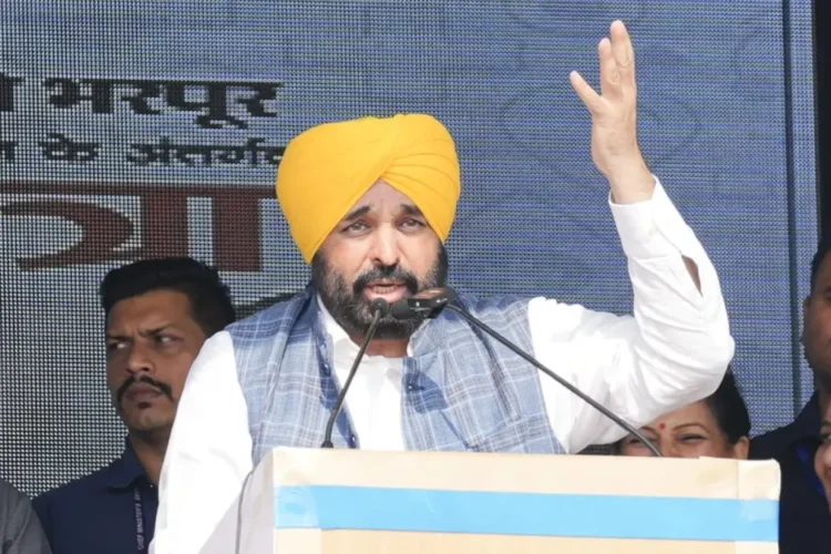 पैट्रियट्स से लेकर रक्षक तक: मान चंडीगढ़ में ऐतिहासिक पैड यात्रा में नशीली दवाओं से मुक्त पंजाब