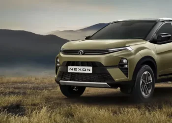 पैनोरमिक सनरूफ और 5-स्टार सेफ्टी: क्यों टाटा नेक्सन अभी भी ₹ 10 लाख खंड के तहत नियम