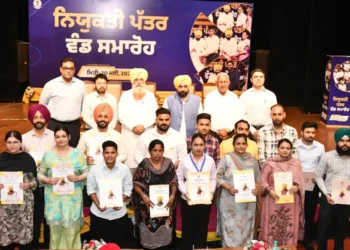 भ्रष्टाचार और ड्रग्स के खिलाफ धर्मयुद्ध के पैर के सैनिक बनें: सीएम को नए भर्ती किए गए युवाओं को