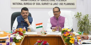 महाराष्ट्र को पूर्ण समर्थन बढ़ाने के लिए केंद्र; मौसम की स्थिति के अनुकूल फसल की किस्मों को विकसित करने पर जोर: शिवराज सिंह चौहान