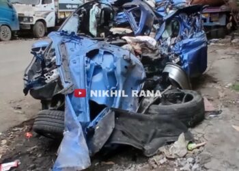 मुंबई मैन क्रैश ने बीएमडब्ल्यू को 180 किमी/घंटा किराए पर लिया, मर जाता है