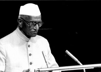मोरारजी देसाई के खिलाफ 'देशद्रोह' के पीछे की कहानी और क्यों कांग्रेस इसे जयशंकर को निशाना बनाने के लिए पुनर्जीवित कर रही है