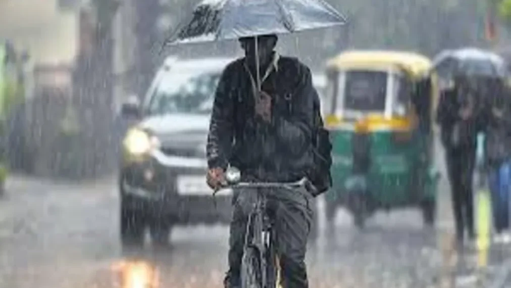 मौसम अद्यतन: बिजली के साथ गंभीर आंधी और मध्य और पूर्वी भारत में ओले की संभावना है: IMD मुद्दे अलर्ट