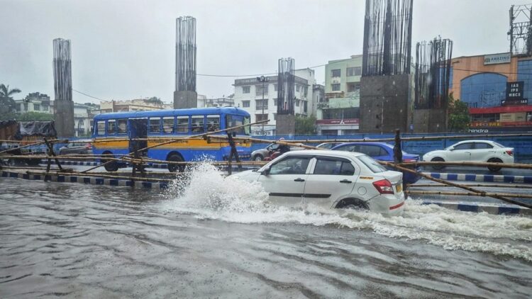 मौसम अद्यतन: मानसून केरल, महाराष्ट्र, कर्नाटक, ओडिशा, तेलंगाना, आंध्र प्रदेश और पूर्वोत्तर भारत में बहुत भारी बारिश लाता है