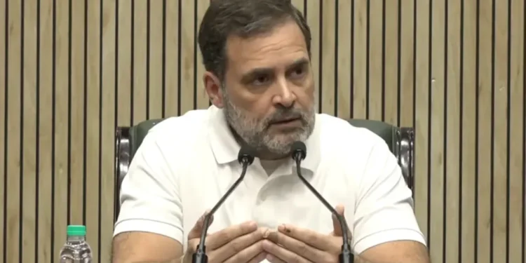 राहुल गांधी: 'ये देशभकट पारिवर हर बार जंग ...' लोप का दौरा पूनच, कहते हैं कि लोगों के साथ खड़े होकर, राष्ट्रीय स्तर पर आवाज उठाएंगे
