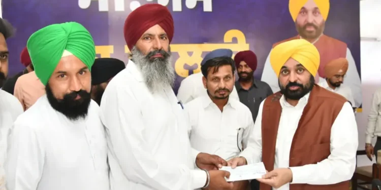 लोक मिलनिस का उद्देश्य गांवों के विकास को भरण देना और लोगों की शिकायतों का निवारण करना है: सीएम
