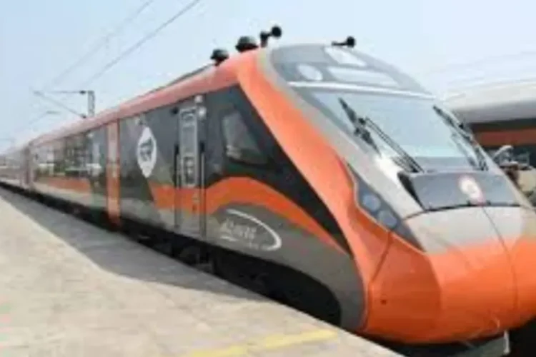 वंदे भारत ट्रेन: आगरा से मुंबई यात्रा का समय 16 घंटे से घटकर 10 घंटे, चेक मार्ग और अन्य विवरणों तक कम हो गया