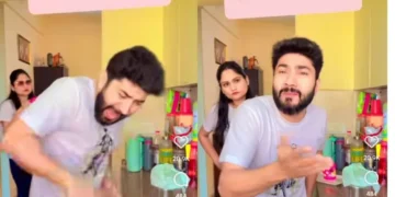 वायरल वीडियो: अपनी पत्नी के साथ नाराज, पति शादी पर गान बनाता है, त्वरित हिट हो जाता है