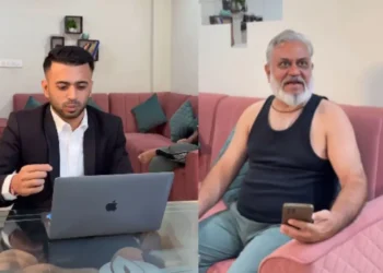 वायरल वीडियो: घर के कर्मचारी के भयानक संकटों से काम करते हैं, बॉस को उसे कार्यालय में बुलाने के लिए, क्यों देखें?