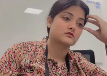 वायरल वीडियो: परिमाण! प्रेमिका कंपनी में प्रेमी के लिए नौकरी की व्यवस्था करती है जहां वह काम करती है, वह आगे बढ़कर एहसान वापस करती है