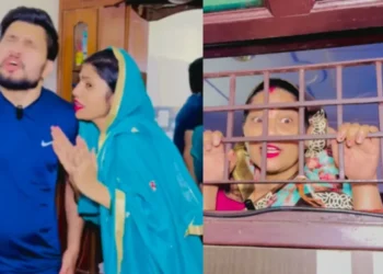 वायरल वीडियो: बेटे और बेटी ने कोशिश की और सास को मूर्ख बनाने के लिए एक मॉक फाइट डाली, स्मार्ट लेडी शो कौन है बॉस