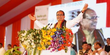 विकीत कृषी शंकलप अभियान 2025 शुरू होता है; 16,000 वैज्ञानिक गांवों का दौरा करने और किसानों को फसलों, उर्वरकों और प्राकृतिक खेती पर मार्गदर्शन करने के लिए