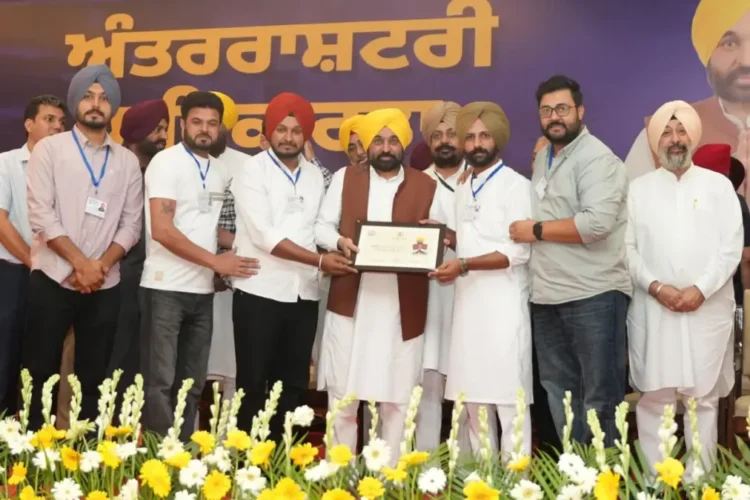 सीएम ने 99% से अधिक ऋणों को पुनर्प्राप्त करके नए बेंचमार्क स्थापित करने के लिए धूरी सर्कल के सहकारी समितियों को पूरा किया