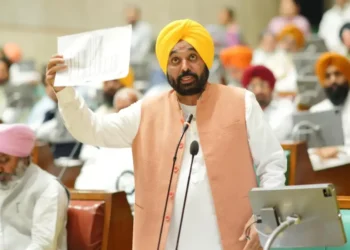 सीएम पंजाब विधान सभा द्वारा नेतृत्व किया गया है जो अब नदी के पानी पर बीबीएमबी के किसी भी आदेश को स्वीकार नहीं करने के लिए ऐतिहासिक संकल्प पारित करता है