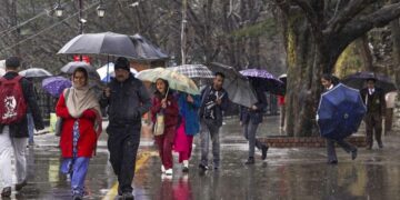 हिमाचल वेदर अपडेट: मेट ने राज्य भर में बारिश की भविष्यवाणी की, 11 जिलों में जारी पीली चेतावनी