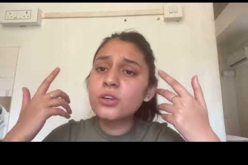 कनिका देवनी वायरल वीडियो: YouTuber's iPhone 15 प्रो मैक्स ट्रेन पर चोरी - यहां बताया गया है कि आप अपने फोन को कैसे ट्रैक कर सकते हैं