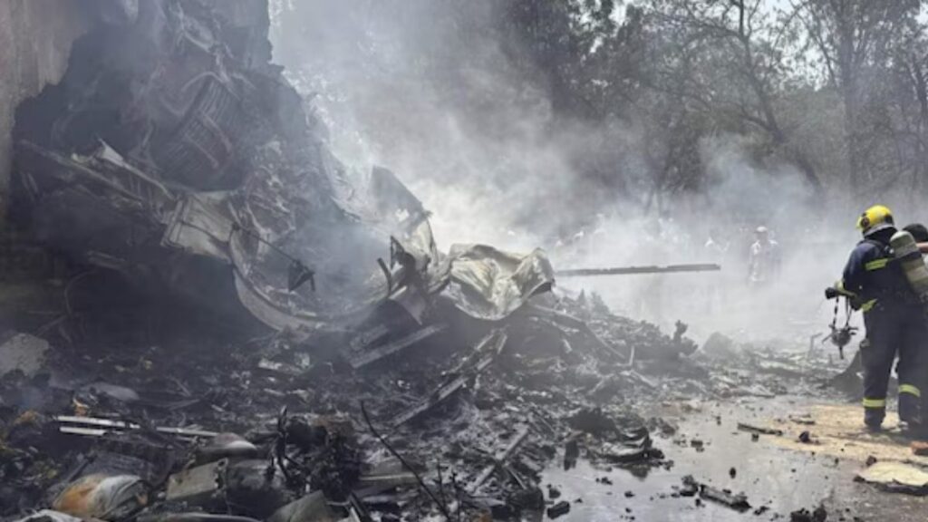 गुजरात: 169 भारतीय, 53 ब्रिटिश, 7 पोर्टुगीज, 1 कनाडाई ऑन बोड दुर्घटनाग्रस्त एआई विमान