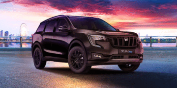 2026 Mahindra XUV 7OO FACELIFT: फ्यूचरिस्टिक ट्रिपल-स्क्रीन केबिन केबिन रिडिफाइन एसयूवी लक्जरी, चेक अपेक्षित सुविधाएँ