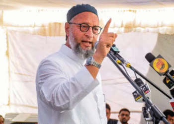 Asaduddin Owaisi: 'डोनाल्ड ट्रम्प को ज्ञान बारबार नाहि है ...' हैदराबाद सांसद का ईमानदार प्रवेश जो ओपी सिंदूर संघर्ष विराम के पीछे था