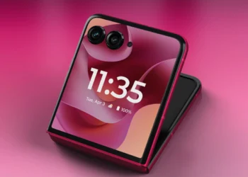 Download Motorola Razr+ 2025 और RAZR अल्ट्रा 2025 वॉलपेपर