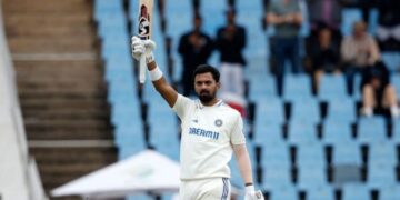 Eng बनाम Ind 1st टेस्ट: Kl Rahul इंग्लैंड पर हावी है, अंग्रेजी धरती पर पांचवीं अंतर्राष्ट्रीय शताब्दी का रजिस्टर करता है