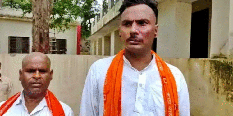 Etawah News: कथावाकक एपिसोड स्नोबॉल, अप टाउन में हिंसा, भीड़ ने पुलिस को निशाना बनाया