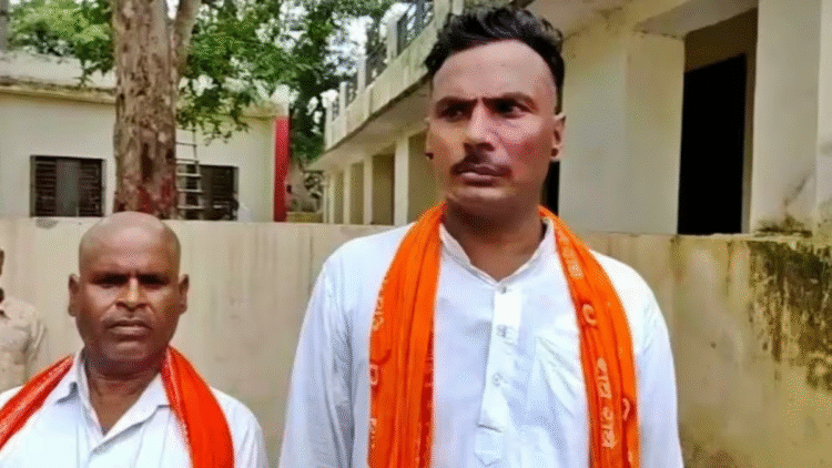 Etawah News: कथावाकक एपिसोड स्नोबॉल, अप टाउन में हिंसा, भीड़ ने पुलिस को निशाना बनाया
