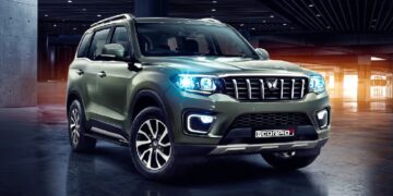 Mahindra Scorpio n z4 पर अधिक किफायती, खरीदने के लिए महान समय मिलता है?