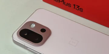 Oneplus 13S प्रारंभिक छापें: क्या यह सबसे अच्छा कॉम्पैक्ट फ्लैगशिप है?