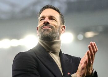 Ruud van Nistelrooy के साथ लीसेस्टर सिटी पार्ट तरीके