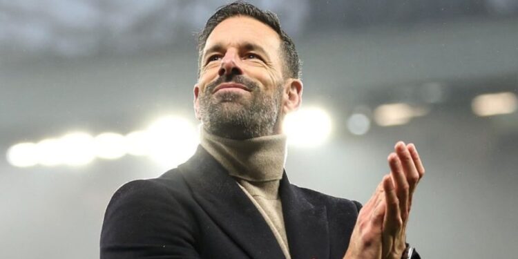Ruud van Nistelrooy के साथ लीसेस्टर सिटी पार्ट तरीके