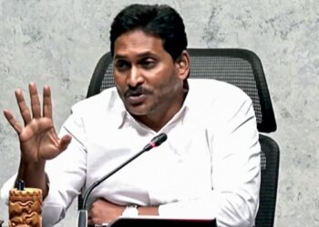 YSRCP ने जगन मोहन रेड्डी के खिलाफ हिट-एंड-रन केस को कम करने के लिए याचिका दायर की