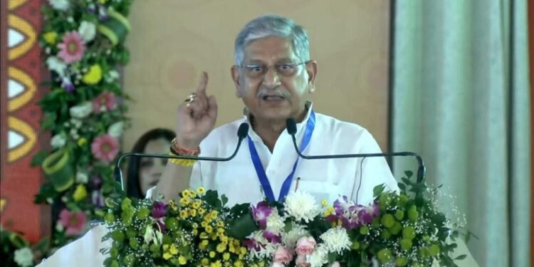 अंतर्देशीय मत्स्य पालन और एक्वाकल्चर मीट 2025 में PMMSY के तहत 52 करोड़ रुपये की मछलियों की परियोजनाओं को लॉन्च करने के लिए केंद्र