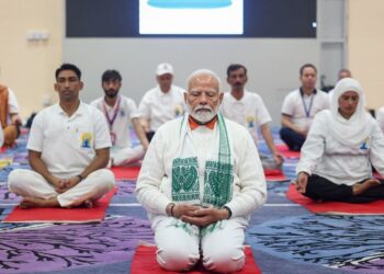 अंतर्राष्ट्रीय योग दिवस 2025: पीएम मोदी ने विशाखापत्तनम इवेंट का नेतृत्व करने के लिए, राष्ट्रव्यापी 1 लाख से अधिक स्थानों पर समारोह की योजना बनाई