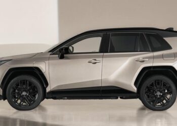 अफवाह: सुजुकी टोयोटा RAV4 PHEV के आधार पर एक नया क्रॉसओवर लॉन्च करेगा