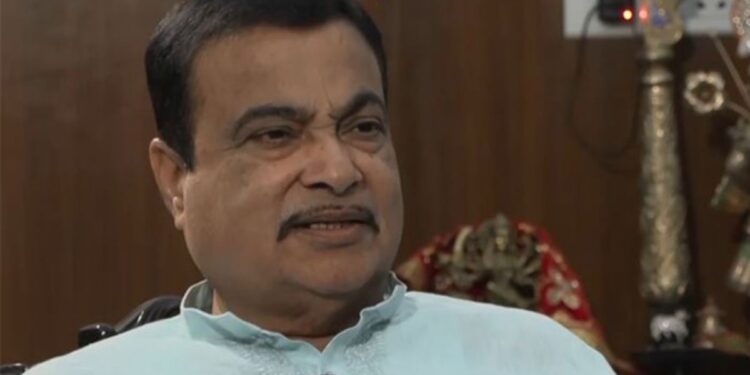 अब जिस तरह की सड़कों के साथ, लॉजिस्टिक्स की लागत 6 पीसी से कम हो गई है: केंद्रीय मंत्री नितिन गडकरी