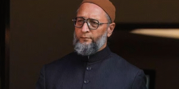 'आशा है कि हमारी सरकार होगी ...' असदुद्दीन ओवैसी ने ईरान पर अमेरिकी हवाई हमले की निंदा की, अंतरराष्ट्रीय कानून अनुपालन के लिए कॉल किया