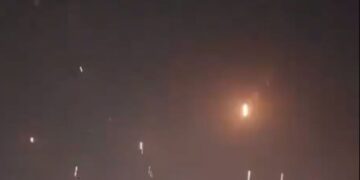 ईरान ने कतर में अमेरिकी ठिकानों की ओर छह मिसाइलों को लॉन्च किया; तनाव बढ़ने के रूप में दोहा पर सुनाई गई विस्फोट