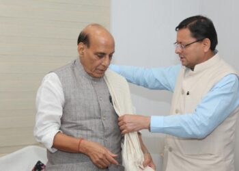 उत्तराखंड सीएम पुष्कर सिंह धामी दिल्ली में राजनाथ सिंह से मिलते हैं; कई मुद्दों पर चर्चा करें