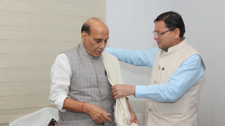 उत्तराखंड सीएम पुष्कर सिंह धामी दिल्ली में राजनाथ सिंह से मिलते हैं; कई मुद्दों पर चर्चा करें