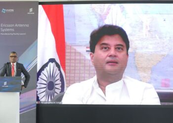 एरिक्सन ने वैश्विक निर्यात के लिए भारत-निर्मित एंटीना का अनावरण किया