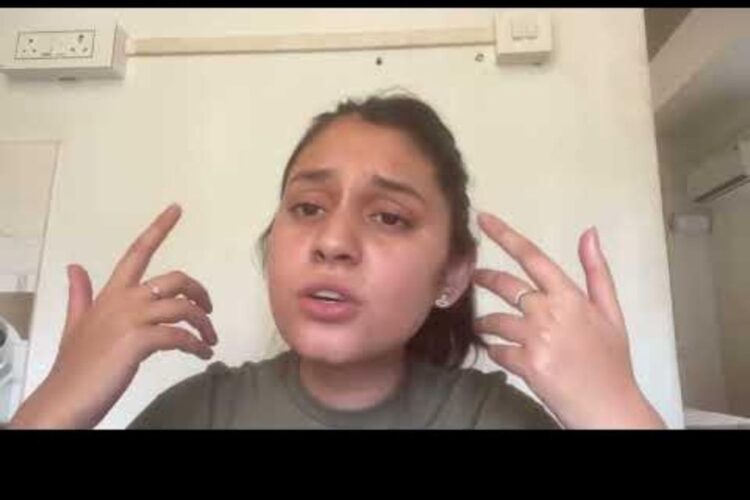 कनिका देवनी वायरल वीडियो: YouTuber's iPhone 15 प्रो मैक्स ट्रेन पर चोरी - यहां बताया गया है कि आप अपने फोन को कैसे ट्रैक कर सकते हैं