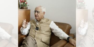 कभी भी निरस्तीकरण के गुणों के बारे में कुछ भी नहीं कहा - अनुच्छेद 370 रिमार्क ऑन विदेशों में कांग्रेस के सलमान खुर्शीद