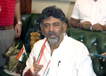 कर्नाटक के डिप्टी सीएम शिवकुमार की बड़ी-टिकट परियोजनाएं गर्मी का सामना कर रही हैं। हेमवती नहर आग लगाने के लिए नवीनतम