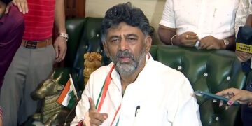 कर्नाटक के डिप्टी सीएम शिवकुमार की बड़ी-टिकट परियोजनाएं गर्मी का सामना कर रही हैं। हेमवती नहर आग लगाने के लिए नवीनतम